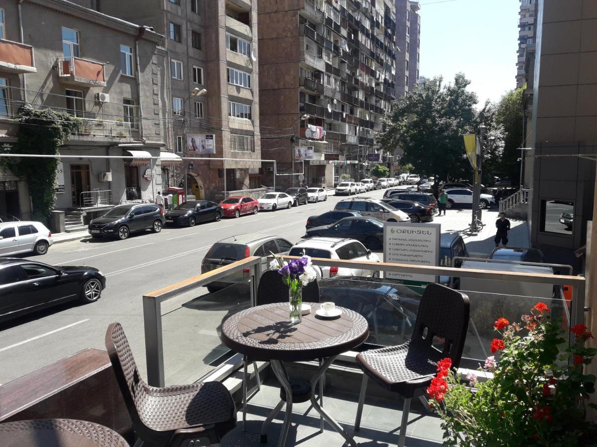 Bonjour Boutique Hotel Erivan Dış mekan fotoğraf