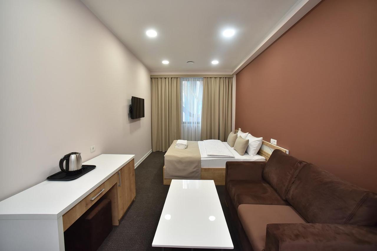 Bonjour Boutique Hotel Erivan Dış mekan fotoğraf